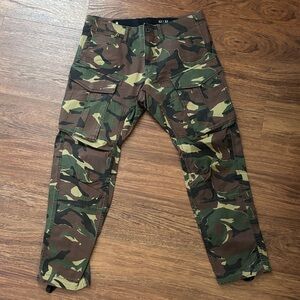 G-Star Men's Green Camouflage Cargo Pants